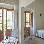 Hanoi Hotel Begur