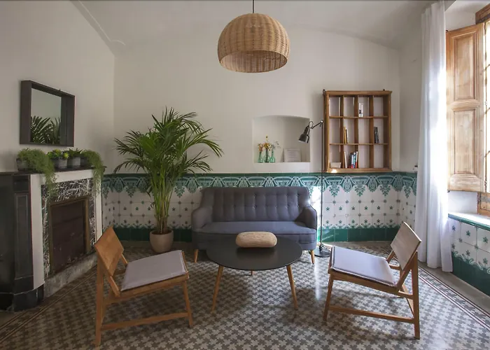 Hanoi Hotell Begur