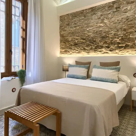 Hanoi Hotel *