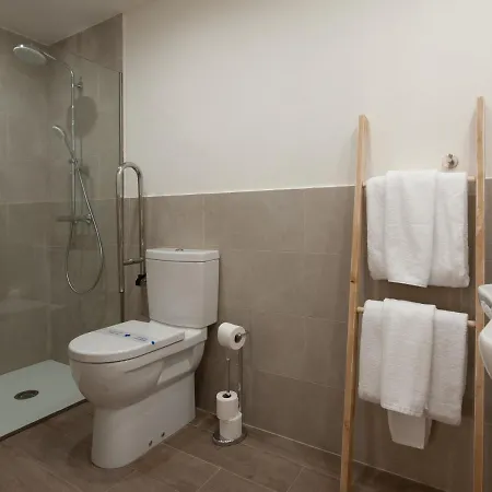 Hotell Hanoi *